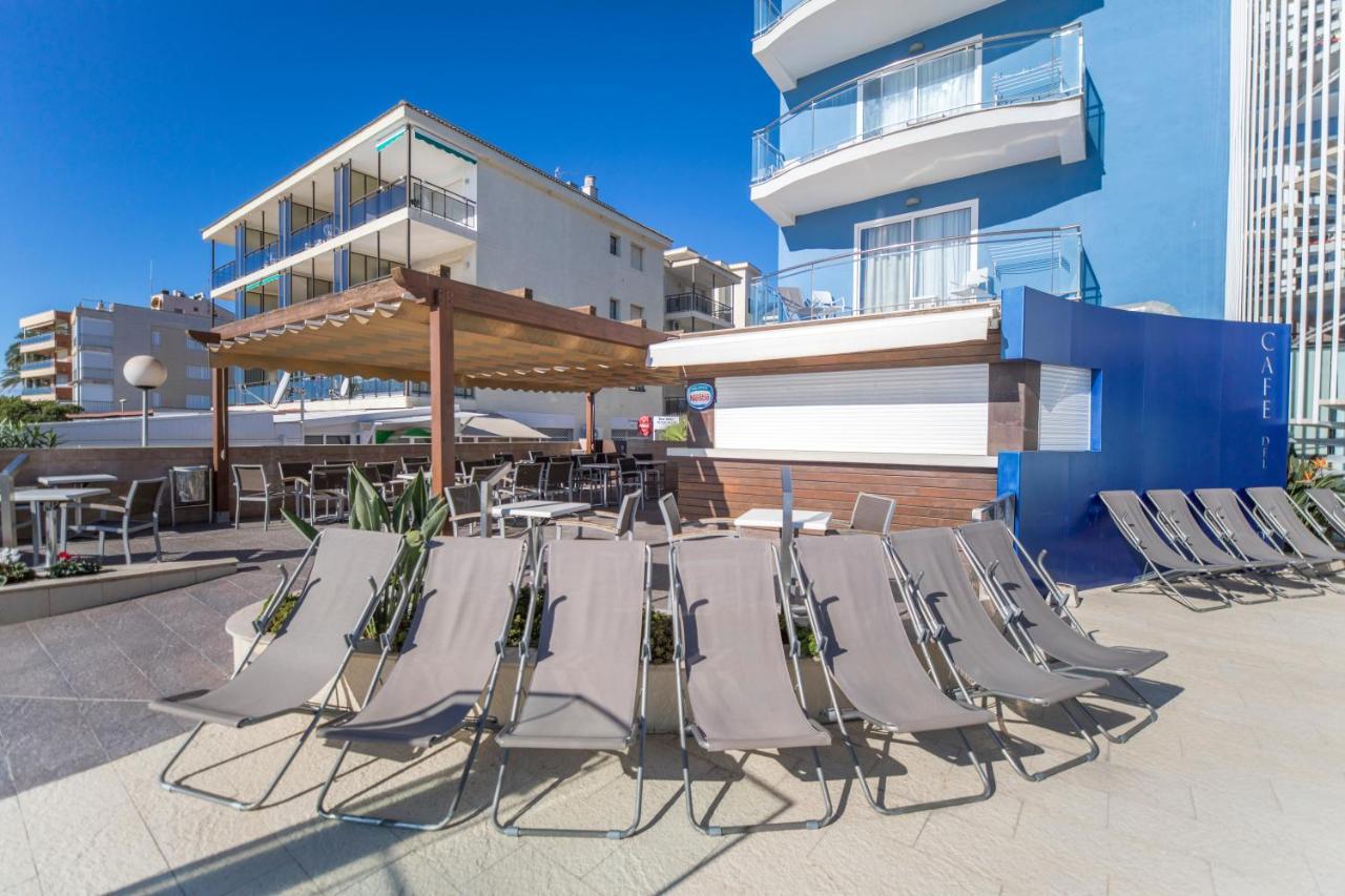 Apartamentos Turisticos Augustus カンブリルス エクステリア 写真